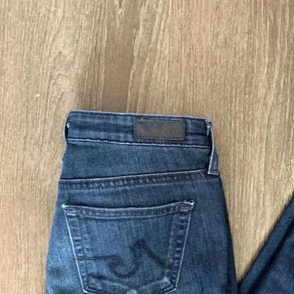 AG‎ Jeans, The Stilt Cigarette Leg. Size  25R. - Picture 9 of 11